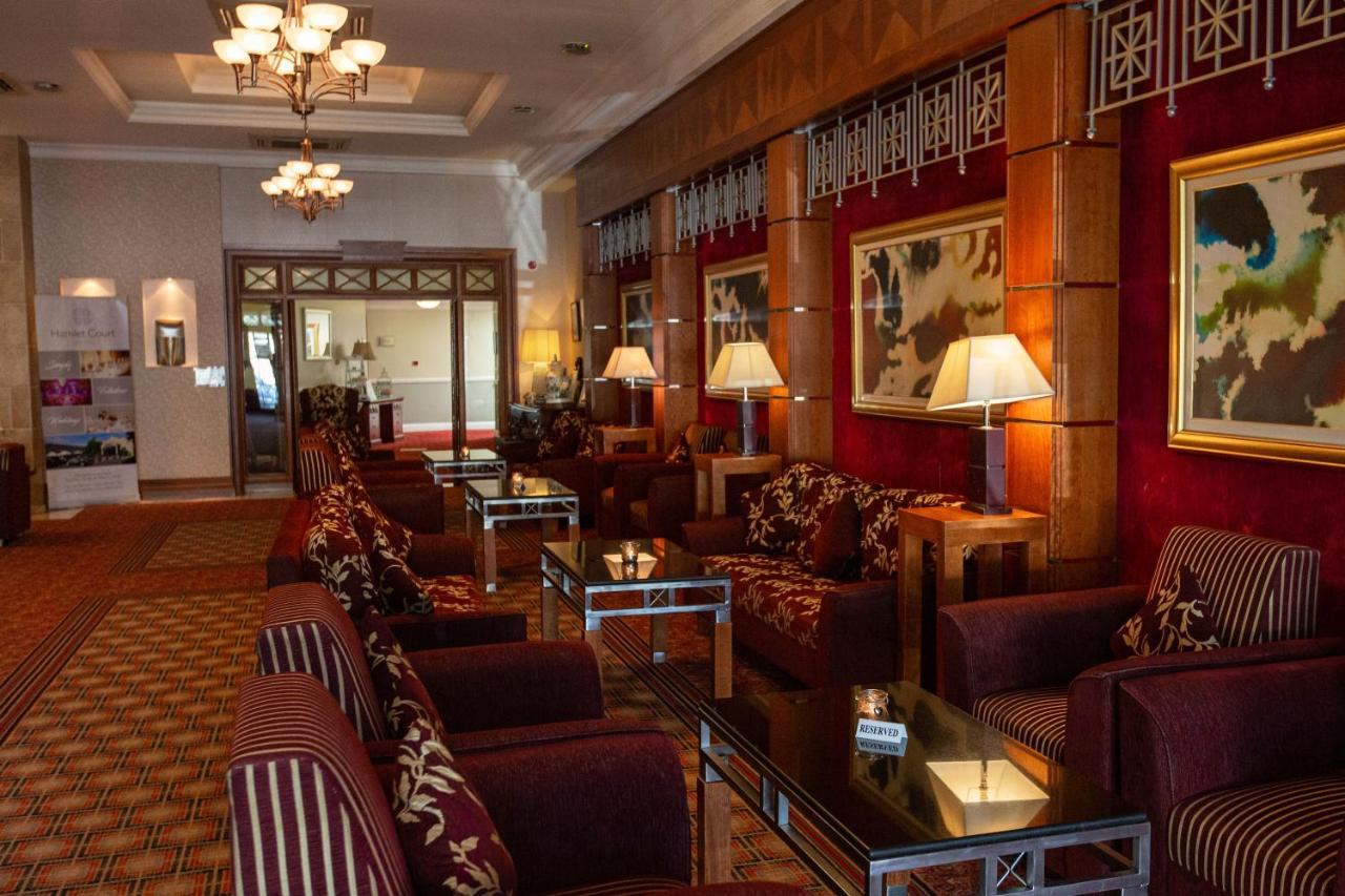 Hamlet Court Hotel Johnstown Bridge エクステリア 写真